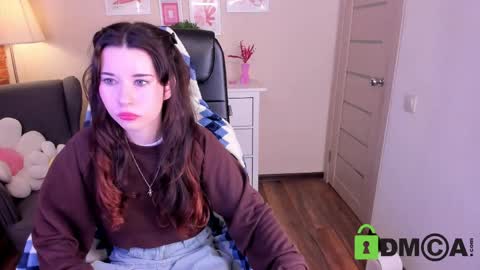 Snapshot of gabriel_robinson chatting on 04/21/26, 10:10 Gabi online show from 04/21/26, 10:10