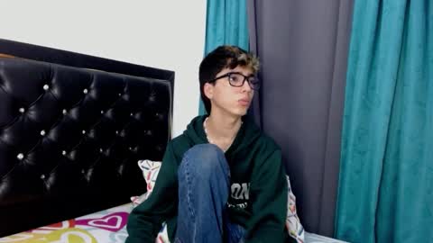 gabriel_x18 online show from 03/02/26, 04:58