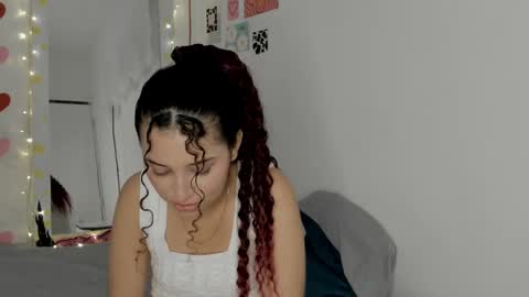 Gabi online show from 02/24/25, 06:05