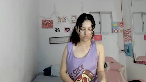 Gabi online show from 09/19/25, 05:53