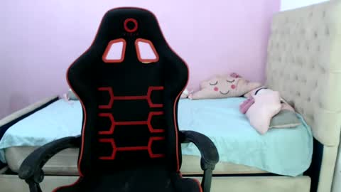 Snapshot of gabriela_jay1 chatting on 06/11/26, 02:37 G A B R I E L A I S B A C K. online show from 06/11/26, 02:37