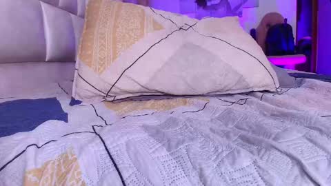 gabriela online show from 09/18/25, 08:33