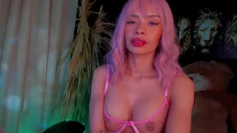 Snapshot of gabriela_montess chatting on 02/13/25, 05:26 Gabriela Montes online show from 02/13/25, 05:26