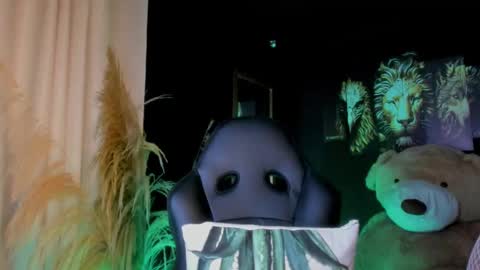 Snapshot of gabriela_montess chatting on 02/23/25, 01:35 Gabriela Montes online show from 02/23/25, 01:35