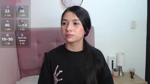 Snapshot of gabriela_paris chatting on 12/02/25, 05:35 Gabriela online show from 12/02/25, 05:35