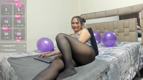 gabriela ponce online show from 02/15/26, 01:35