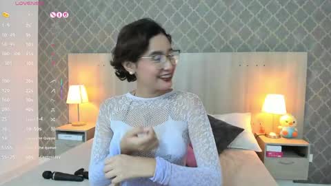 Gabriela Vargas online show from 04/30/26, 08:26