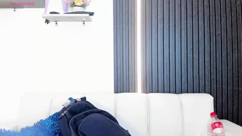 Snapshot of gabrielaa_miller_ chatting on 10/04/25, 07:23 gabrielaa_miller_ online show from 10/04/25, 07:23