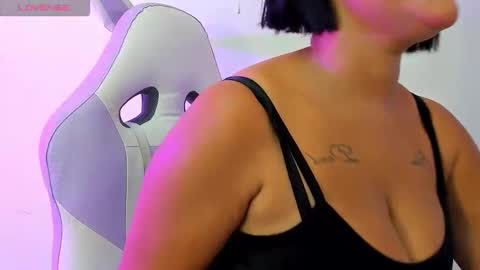 Snapshot of gabrielaa_miller_ chatting on 10/16/25, 07:37 gabrielaa_miller_ online show from 10/16/25, 07:37