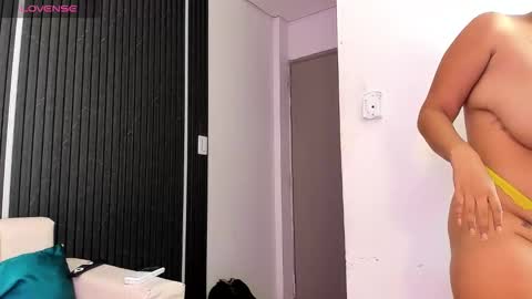 Snapshot of gabrielaa_miller_ chatting on 11/24/25, 07:13 gabrielaa_miller_ online show from 11/24/25, 07:13