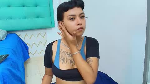 Snapshot of gabrielacortez chatting on 09/16/25, 12:28 GABRIELA online show from 09/16/25, 12:28