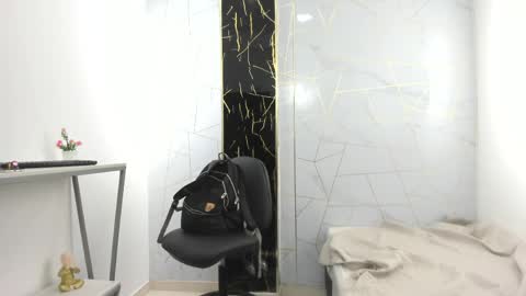 Snapshot of gabrielacortez chatting on 04/12/26, 03:44 GABRIELA online show from 04/12/26, 03:44