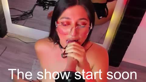 Gabriela Kassi online show from 10/06/25, 11:07