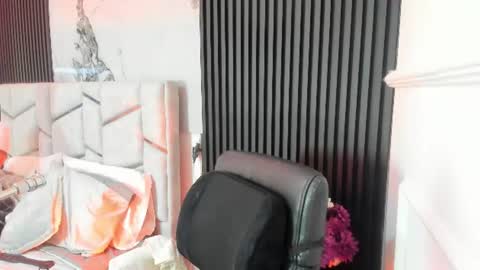 Snapshot of gabrielakassi chatting on 07/14/26, 11:38 Gabriela Kassi online show from 07/14/26, 11:38