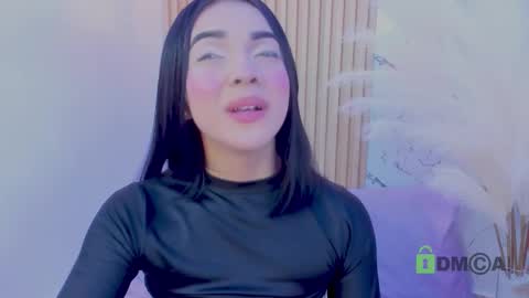 Snapshot of gabrielam_ms chatting on 10/10/25, 12:53 Gabriela Evans MS online show from 10/10/25, 12:53