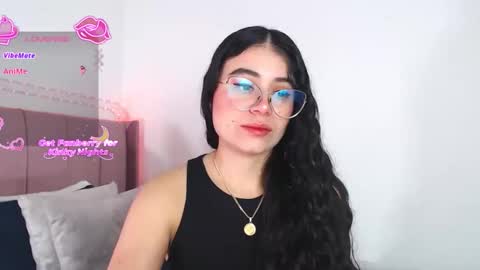 GabrielaRossa online show from 12/16/25, 02:11