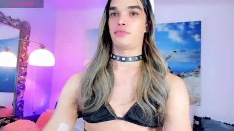 Gabriela online show from 01/18/25, 01:08