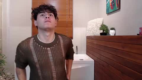 Snapshot of gabriell_ramirez_ chatting on 03/08/25, 10:13 gabriell_ramirez_ online show from 03/08/25, 10:13