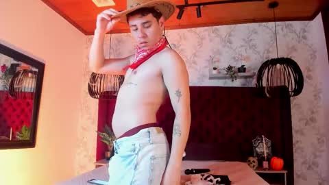 Snapshot of gabriell_ramirez_ chatting on 10/30/25, 04:25 gabriell_ramirez_ online show from 10/30/25, 04:25