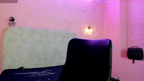 Snapshot of gabriella27_ chatting on 07/25/26, 12:36 gabriella online show from 07/25/26, 12:36