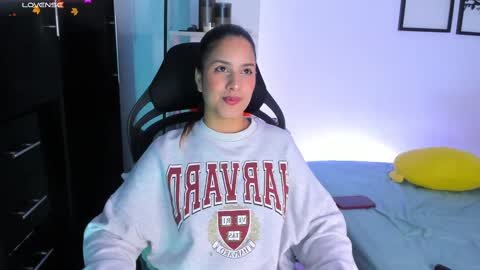 Snapshot of gabriella__tom chatting on 10/08/25, 09:56 Gabriella online show from 10/08/25, 09:56