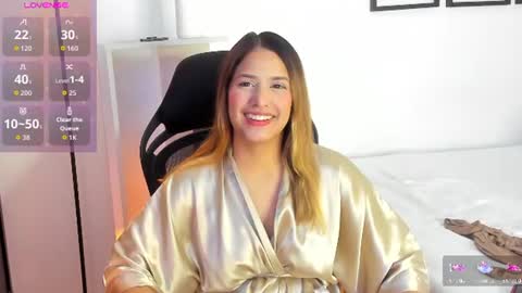 Snapshot of gabriella__tom chatting on 06/18/26, 09:52 Gabriella online show from 06/18/26, 09:52