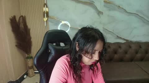 Snapshot of gabriella_storm_tf chatting on 12/04/25, 01:31 Gabriella online show from 12/04/25, 01:31