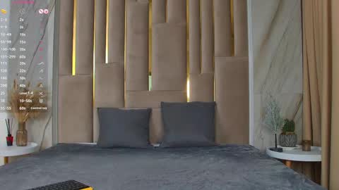 Snapshot of gabriella_wils chatting on 04/14/26, 07:14 Gabriella online show from 04/14/26, 07:14