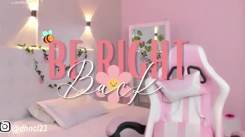 Snapshot of gabriellahoney18 chatting on 03/10/25, 10:13 Gabriella online show from 03/10/25, 10:13