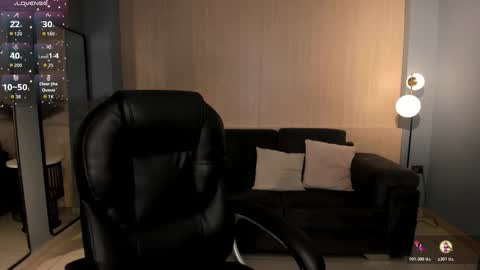 Snapshot of gabriellalee_ chatting on 10/28/25, 02:59 Gabriella Lee online show from 10/28/25, 02:59