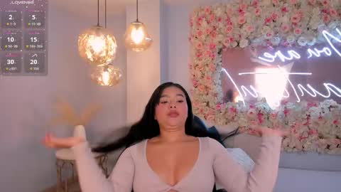 Snapshot of gabriellalee_ chatting on 11/21/25, 02:32 Gabriella Lee online show from 11/21/25, 02:32