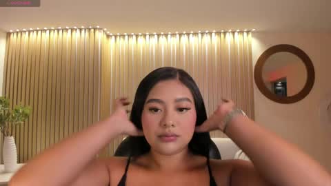 Gabriella Lee online show from 05/19/26, 03:13