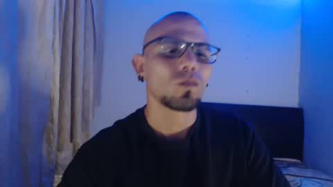 Snapshot of gabrielle_ramirez chatting on 01/22/25, 09:21 Gabriel online show from 01/22/25, 09:21