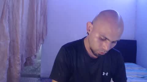 Snapshot of gabrielle_ramirez chatting on 02/21/25, 10:15 Gabriel online show from 02/21/25, 10:15