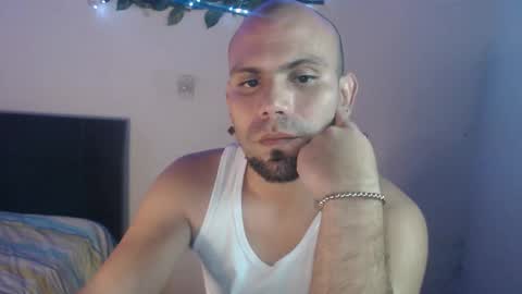 Snapshot of gabrielle_ramirez chatting on 09/09/25, 09:58 Gabriel online show from 09/09/25, 09:58