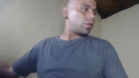 Snapshot of gabrielle_ramirez chatting on 06/21/26, 03:31 Gabriel online show from 06/21/26, 03:31