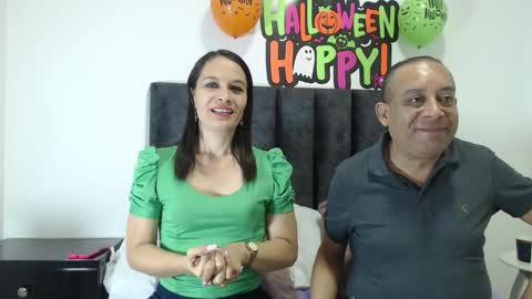 gabrielyabigail online show from 10/24/25, 04:03