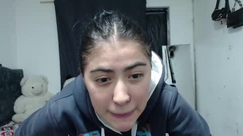 Snapshot of gaby_foz chatting on 02/25/25, 03:20 Gabriela online show from 02/25/25, 03:20