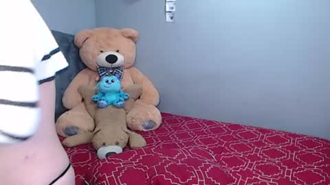 Gabriela online show from 06/17/26, 07:37
