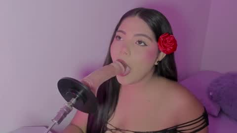 Snapshot of gaby_hot25 chatting on 04/19/26, 10:14 gaby online show from 04/19/26, 10:14