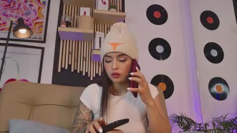 Gaby  online show from 11/30/25, 12:42