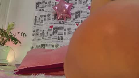 Snapshot of gaby_mason chatting on 02/18/26, 06:48 Gaby online show from 02/18/26, 06:48