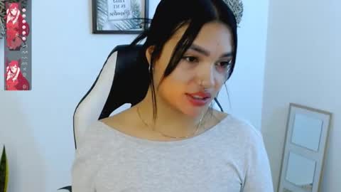 Snapshot of gaby_saikozz chatting on 09/19/25, 07:36 My name is Gabriela.. nice to meet you thumbs up please its very important to me online show from 09/19/25, 07:36