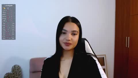 Snapshot of gaby_saikozz chatting on 10/06/25, 04:37 My name is Gabriela.. nice to meet you thumbs up please its very important to me online show from 10/06/25, 04:37