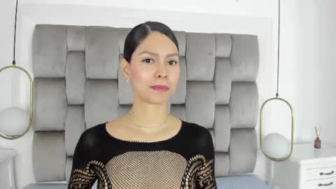 Snapshot of gaby_smit__ chatting on 06/22/26, 11:40 GABRIELA online show from 06/22/26, 11:40