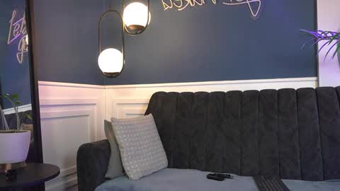 Snapshot of gaby_stoll chatting on 05/19/26, 11:33 gaby_stoll online show from 05/19/26, 11:33