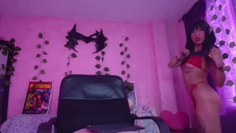 Snapshot of gaby_tailor_ chatting on 01/13/25, 08:15 Gaby online show from 01/13/25, 08:15