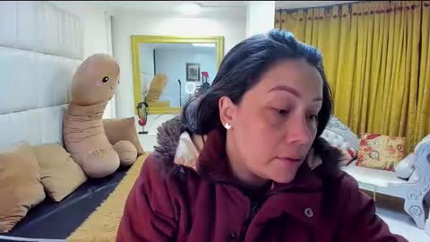 Snapshot of gaby_trent chatting on 12/03/24, 10:06 gabriela online show from 12/03/24, 10:06