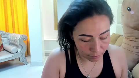 Snapshot of gaby_trent chatting on 12/12/24, 02:44 gabriela online show from 12/12/24, 02:44