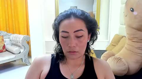 Snapshot of gaby_trent chatting on 12/12/24, 05:48 gabriela online show from 12/12/24, 05:48